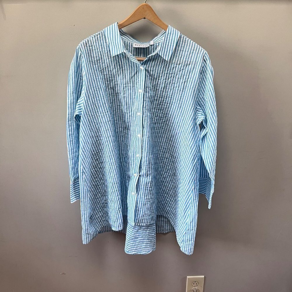 Habitat Clothes To Live‎ In Blue and White Striped Button Down Shirt- Size Small